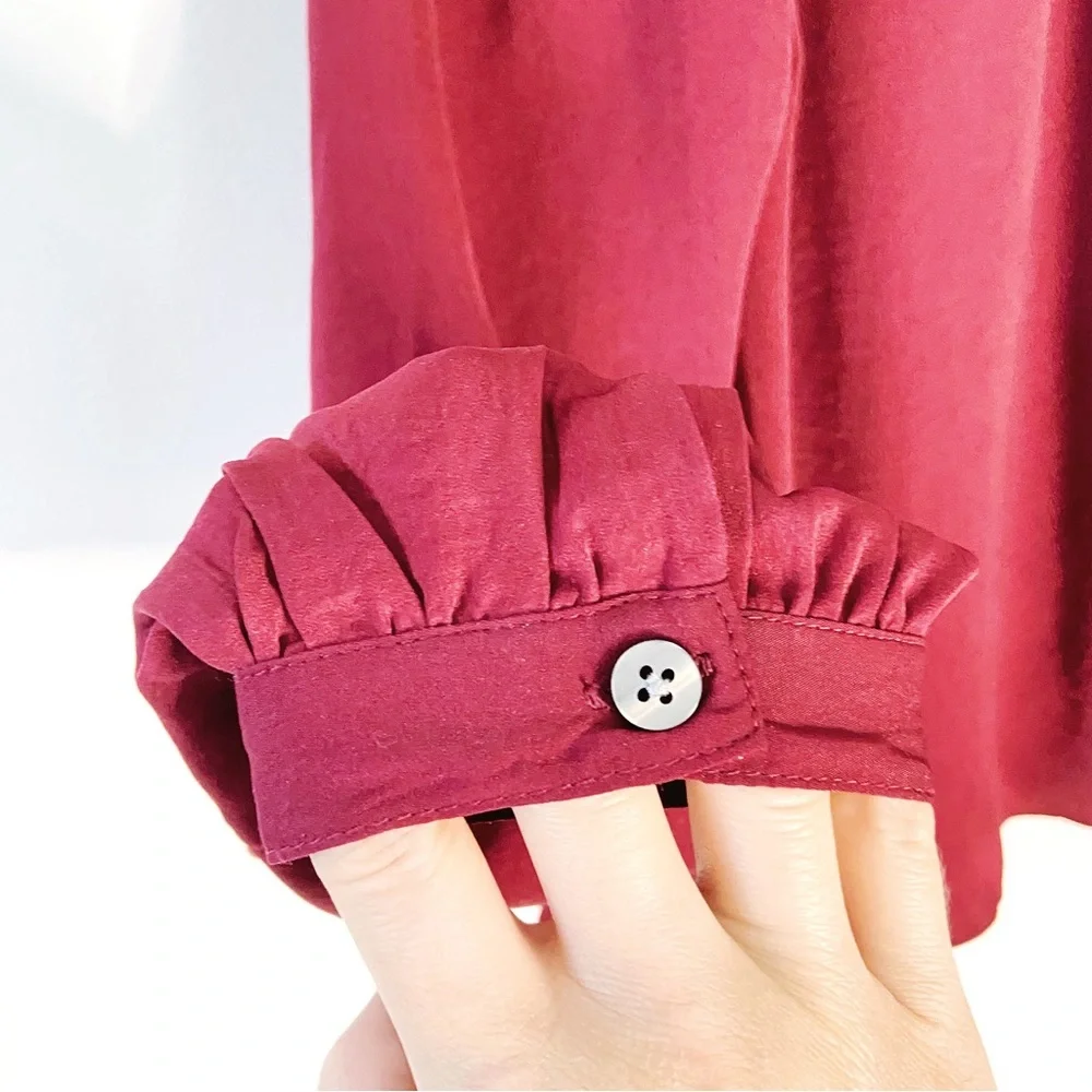 NEW! GAP Long Sleeve Split Neck red satin blouse. SIZE SMALL. - Picture 11 of 13